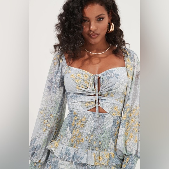 ASTR THE LABEL | MARIETTA DRESS - Picture 2 of 7